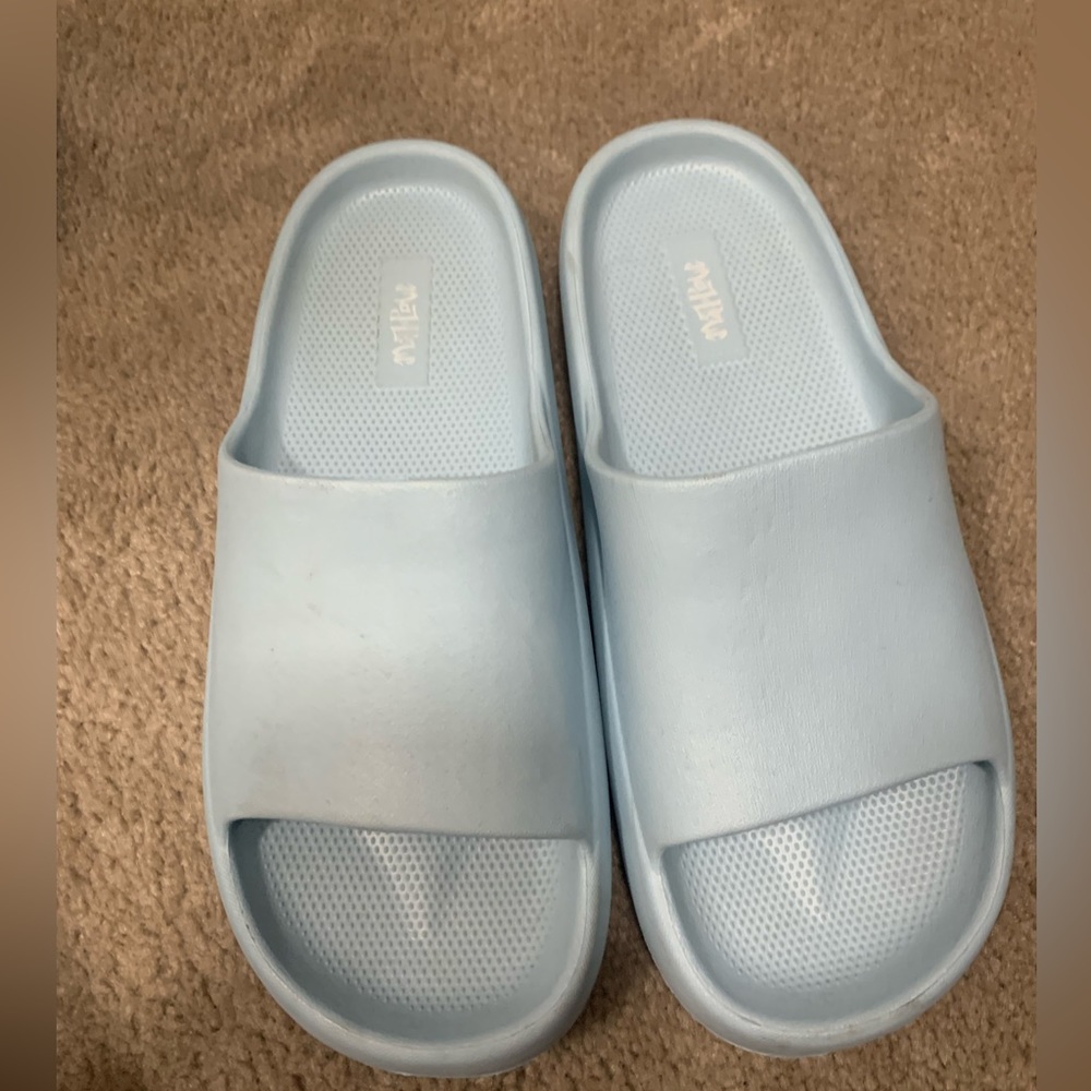 Cloud slides size 9